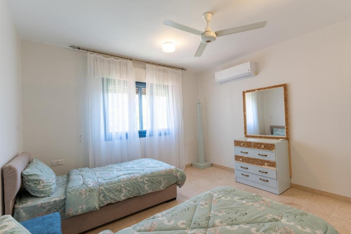 Blue Maria Perfect Location In Aqaba Apartman Kültér fotó