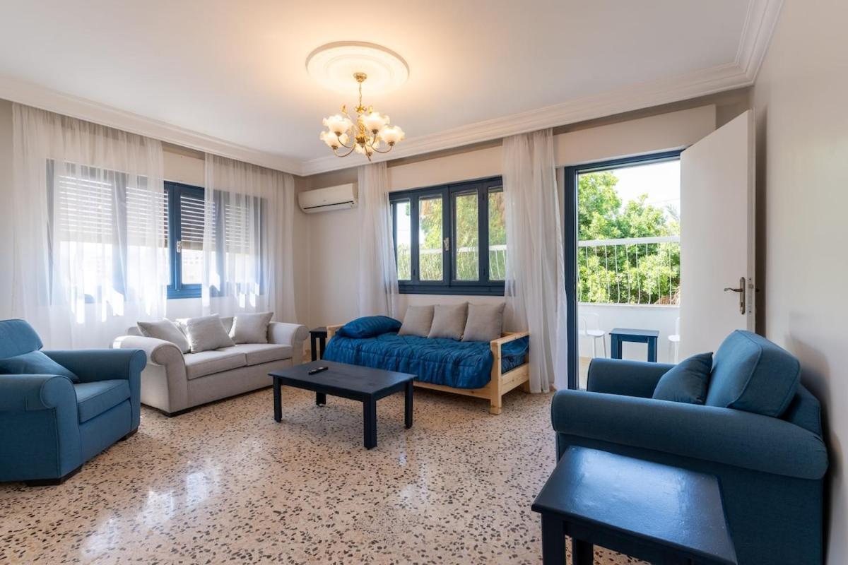 Blue Maria Perfect Location In Aqaba Apartman Kültér fotó